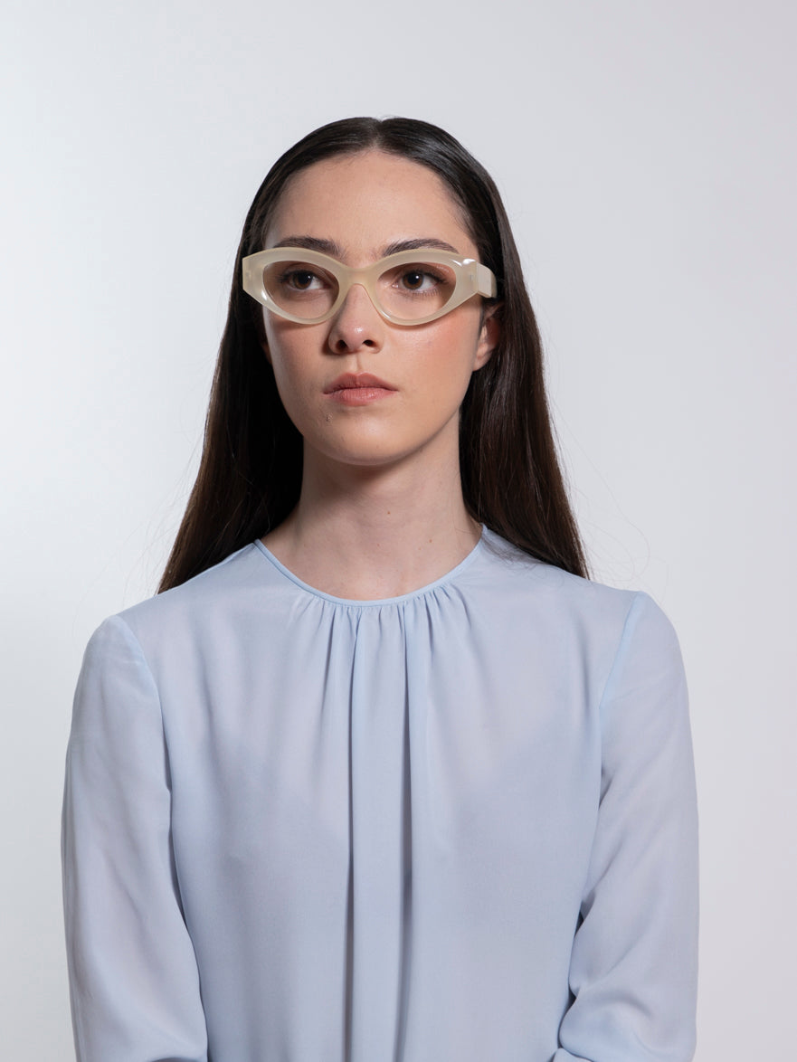 optical-emma-seda