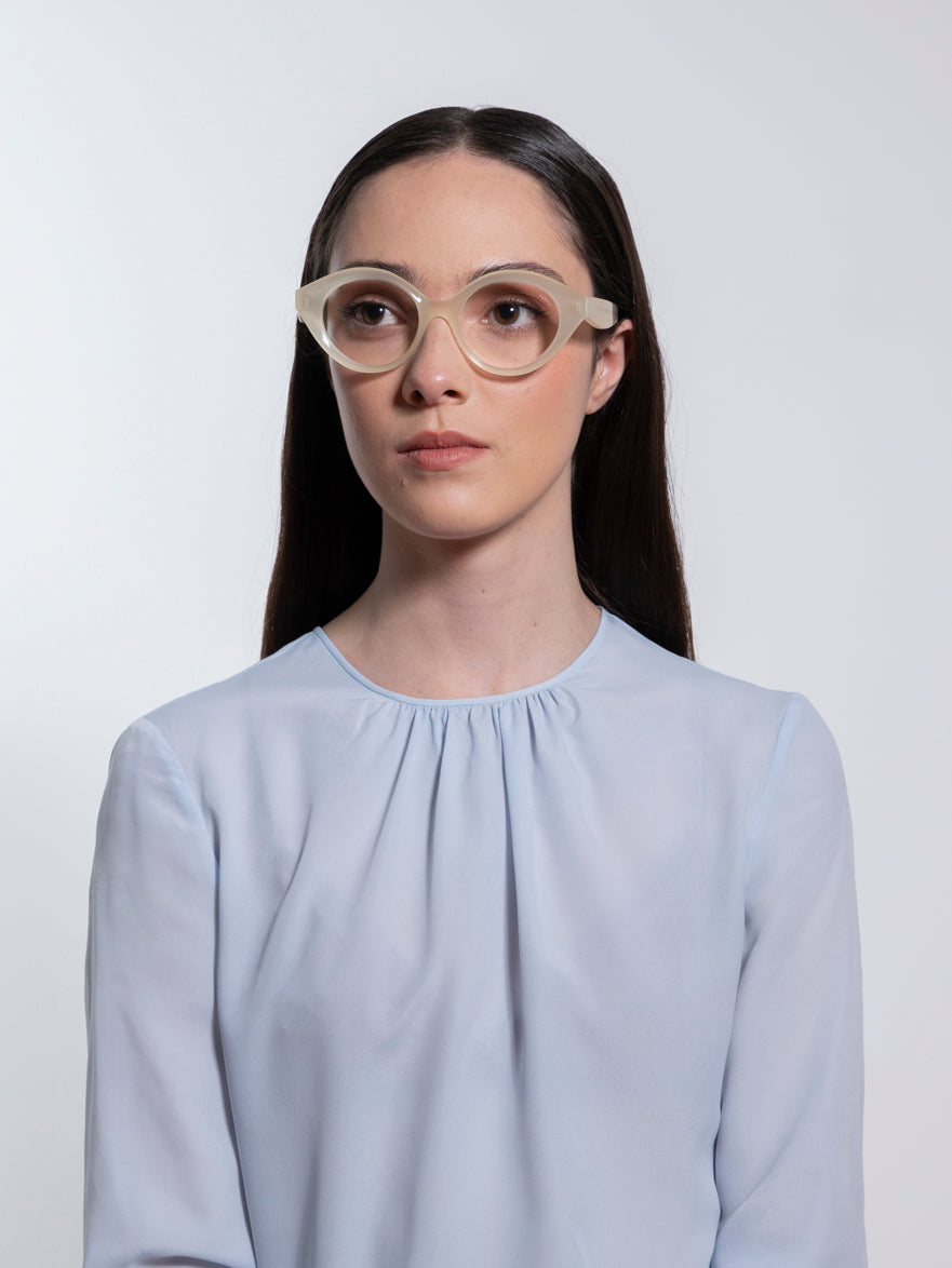 optical-amelie-seda