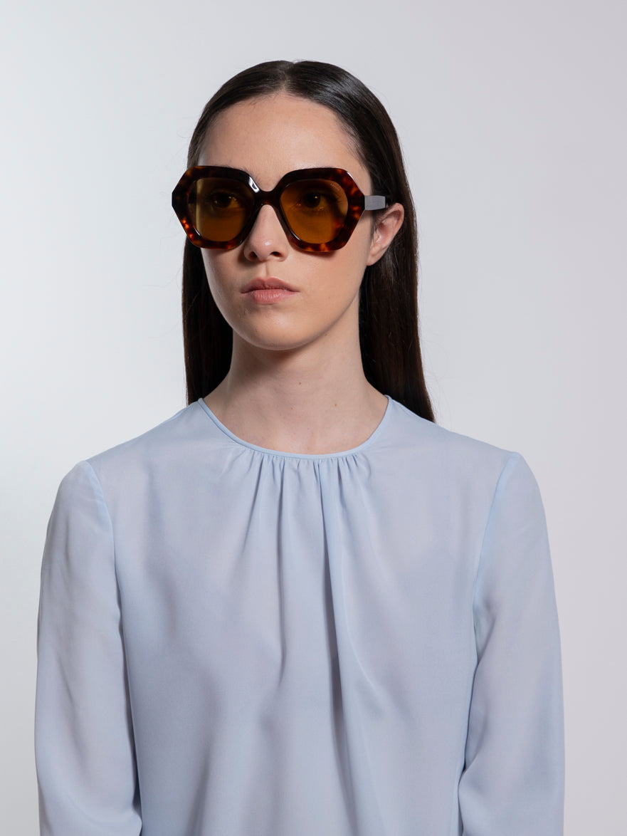 sun-laura-havana-vintage