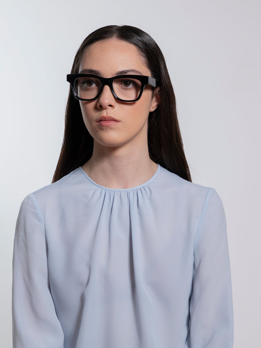 optical-leo-x-black