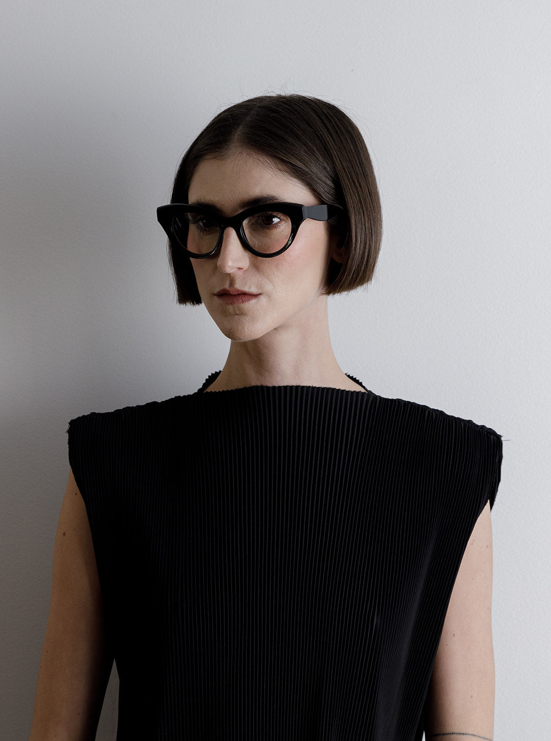 optical-violeta-black