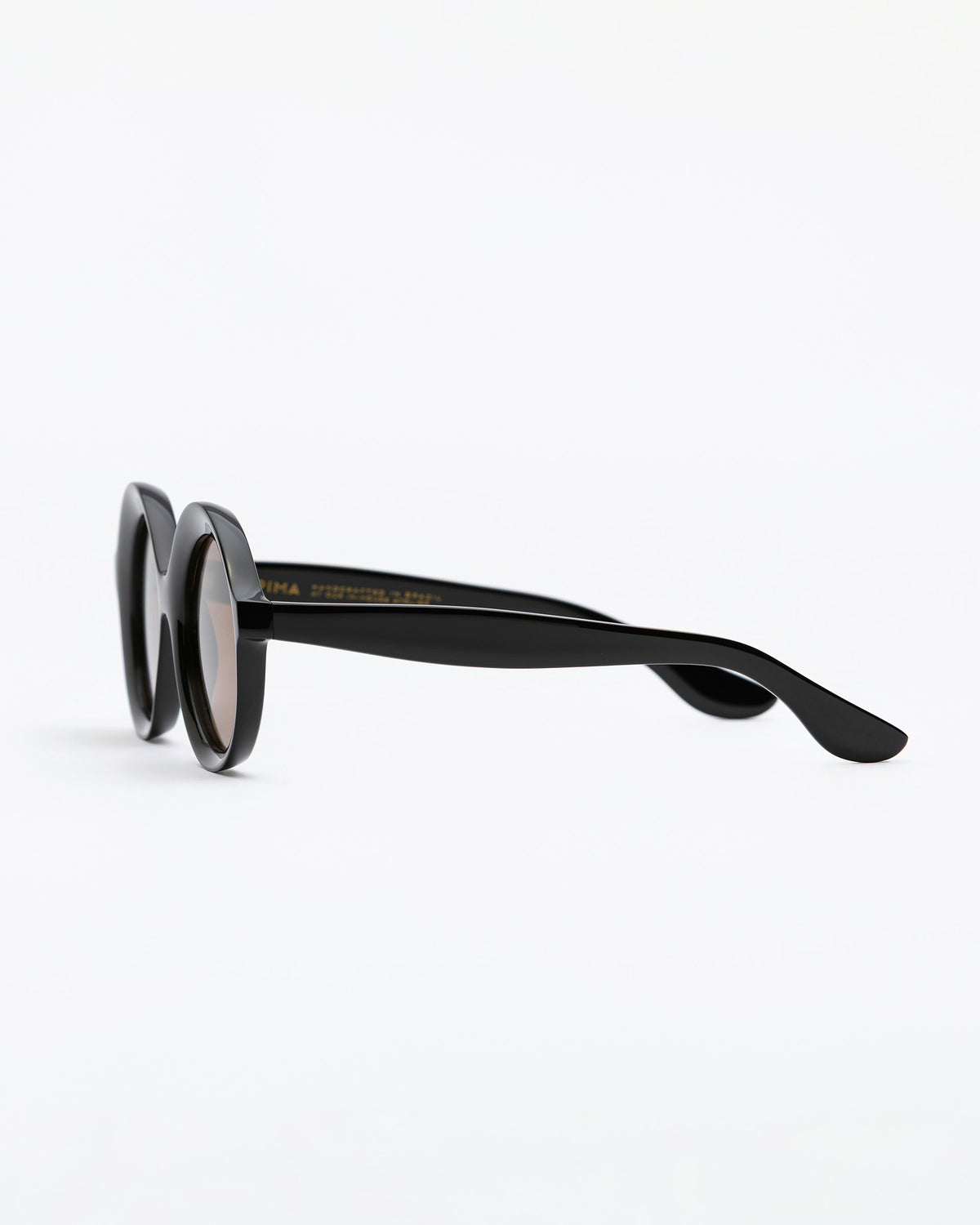 sun-leila-black-solid
