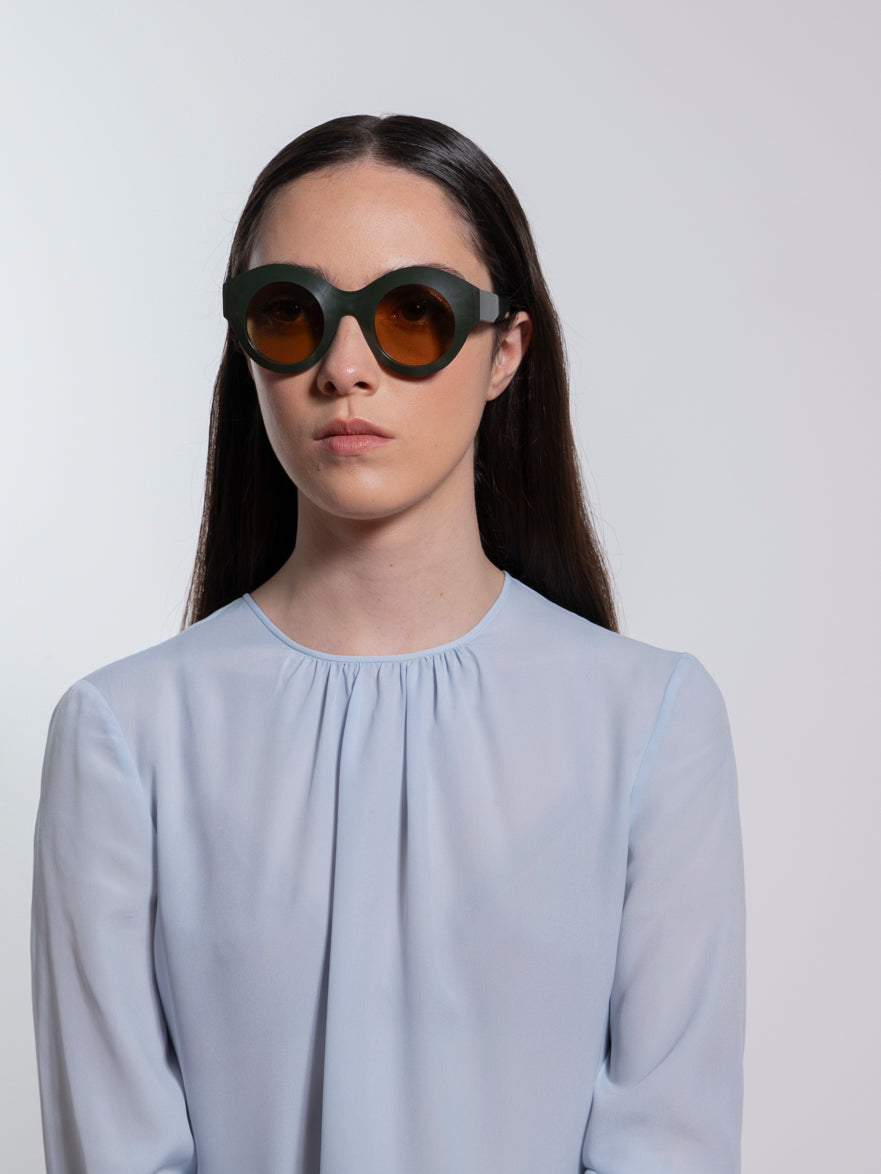 sun-vera-natural-green-vintage