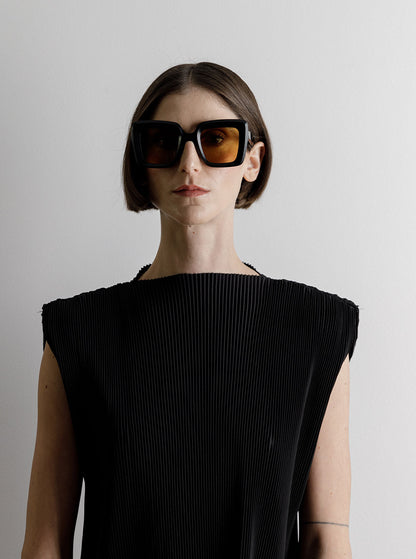 sun-teresa-natural-black-vintage