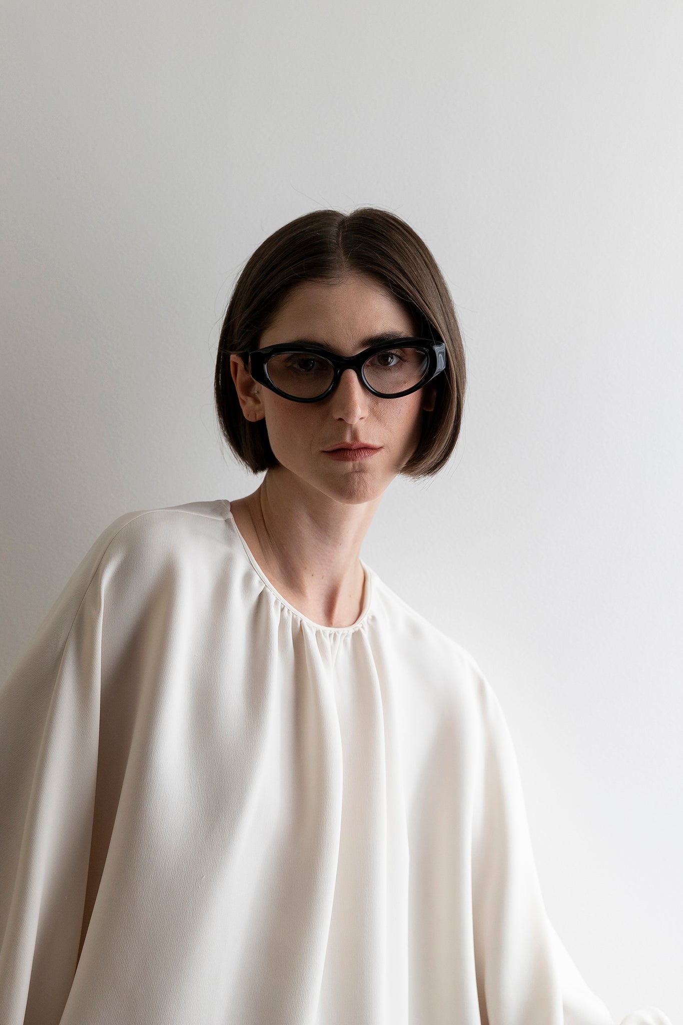 optical-emma-black