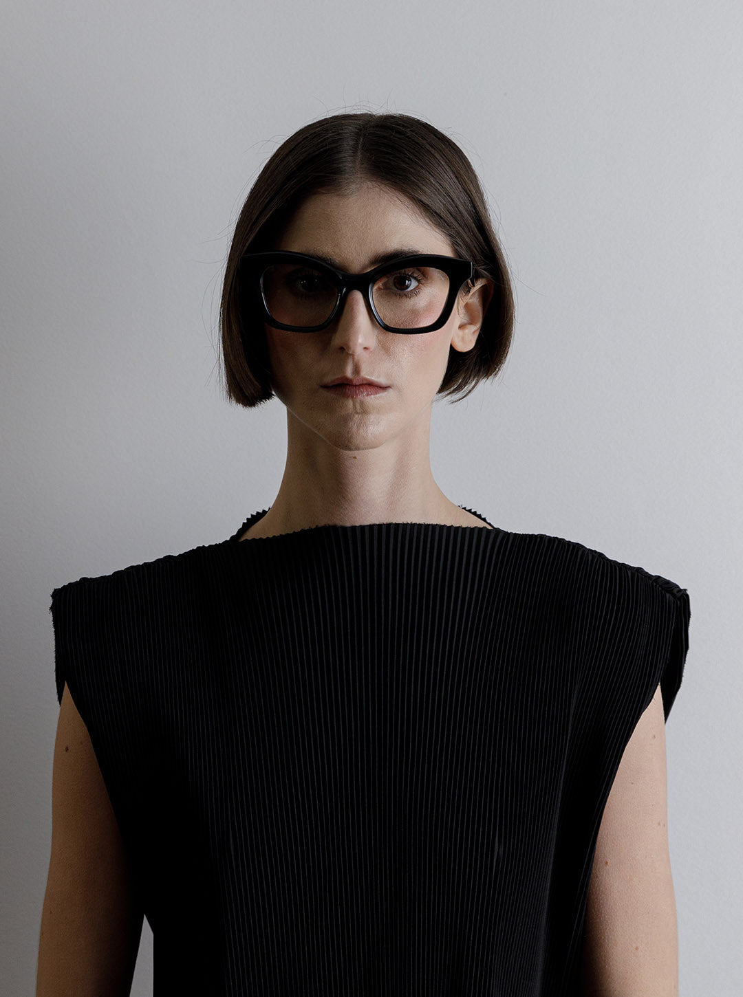optical-betina-black