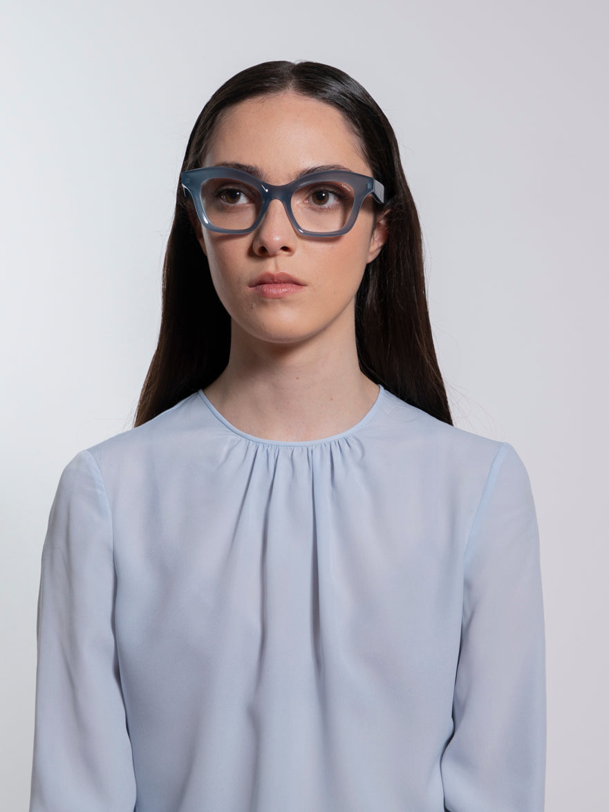 optical-betina-celeste