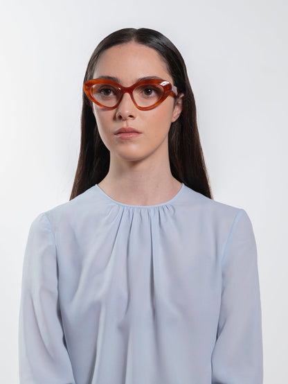 optical-penelope-caramel