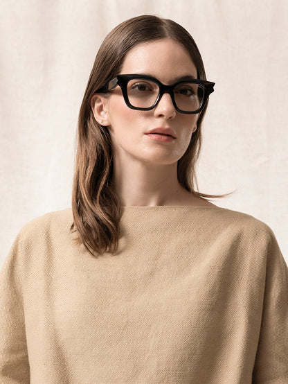 optical-margot-black